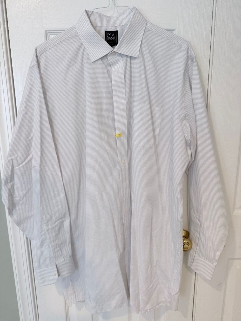 Jos A Bank Dress Shirt - Traditional Fit Neck Sz 17.5"